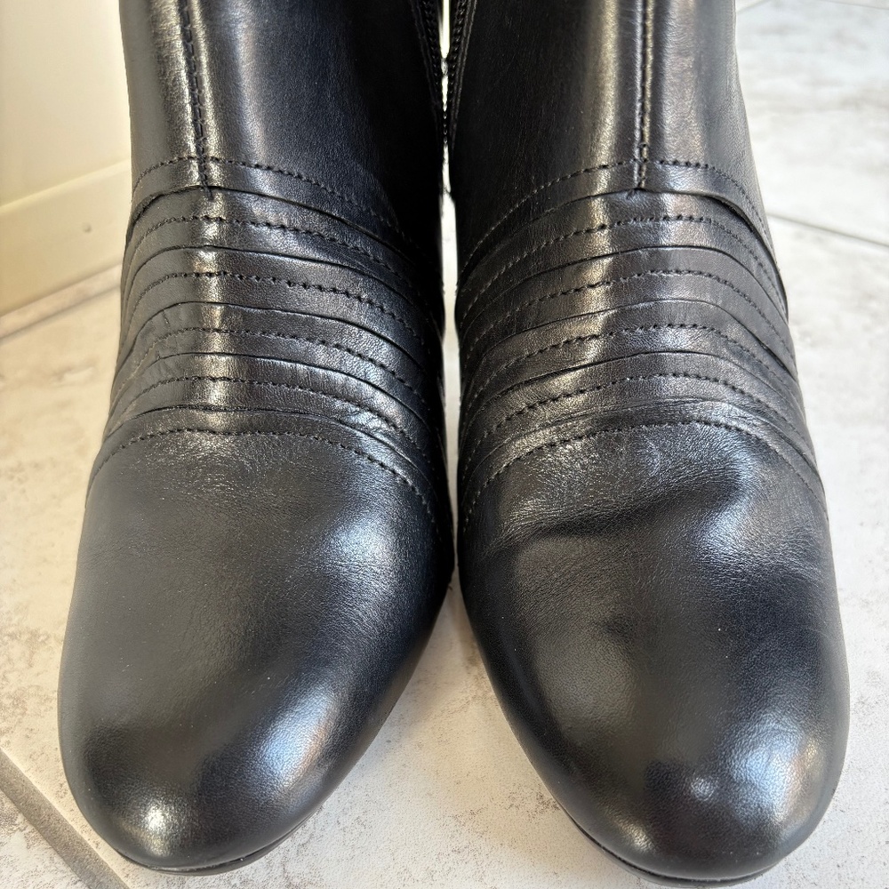 Zerion Genuine Leather Black Heeled Boots - Size 8 - Picture 7 of 16